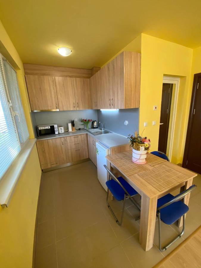 Starlight Studios Burgas Luaran gambar